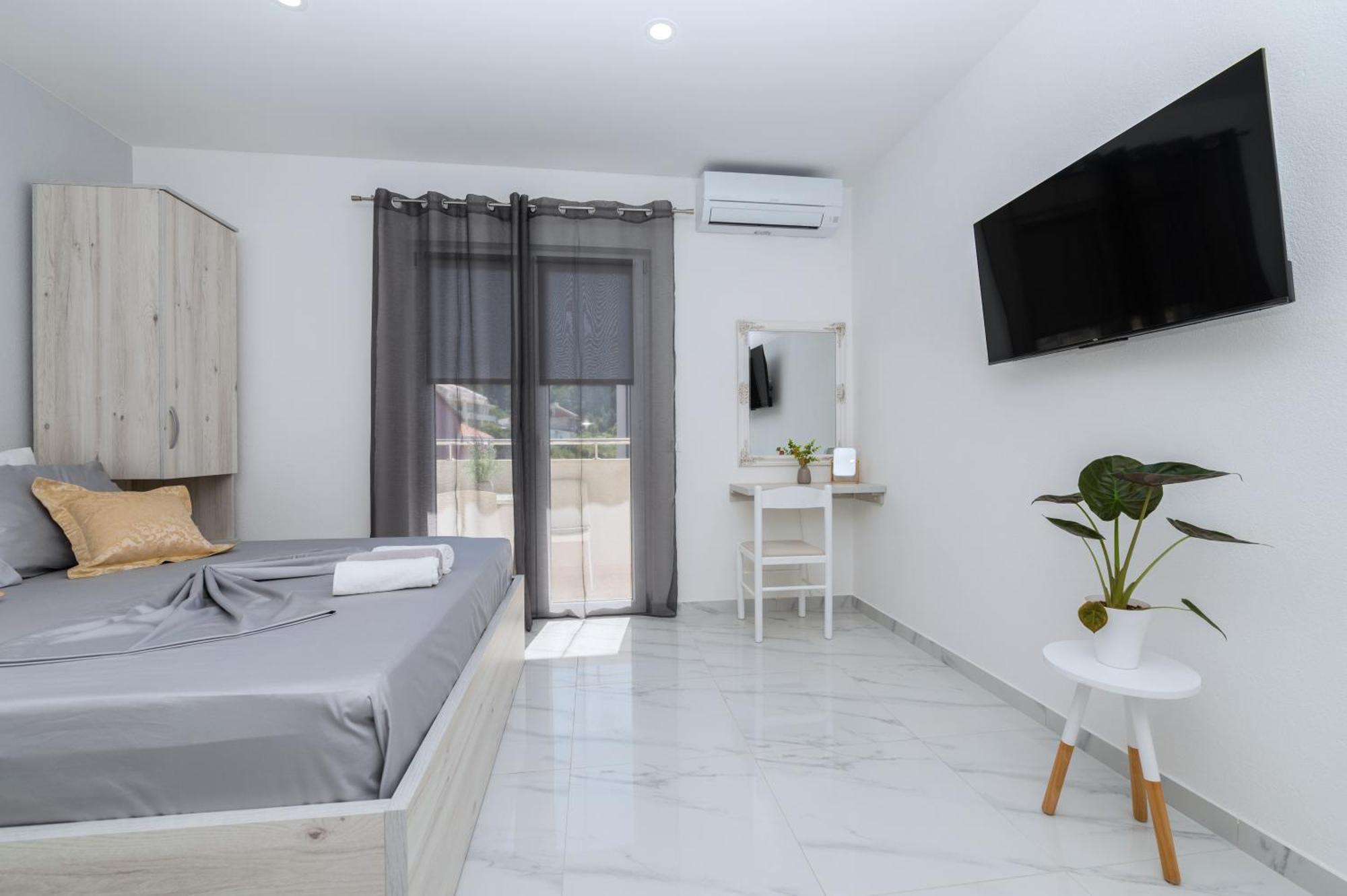 Apartmants Sestic Tucepi Exterior photo